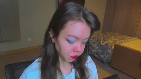 Snapshot of haribo_asmr chatting on December 25, 8:40 am Miss Hari online show from December 25, 8:40 am