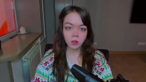 Snapshot of haribo_asmr chatting on February 15, 10:22 am Miss Hari online show from February 15, 10:22 am