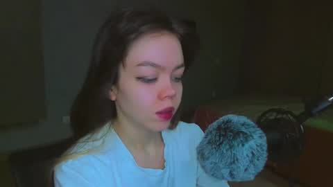 Snapshot of haribo_asmr chatting on March 6, 8:19 am Miss Hari online show from March 6, 8:19 am