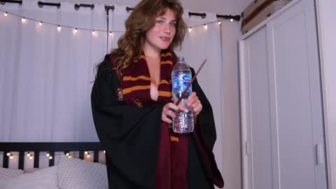 Snapshot of harley_blanco chatting on February 7, 9:37 pm Harley online show from February 7, 9:37 pm