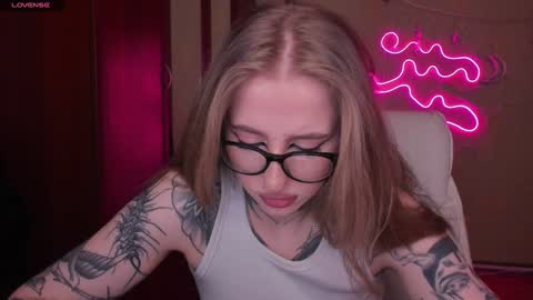 Snapshot of harley_kimm chatting on January 25, 5:07 am Julia online show from January 25, 5:07 am