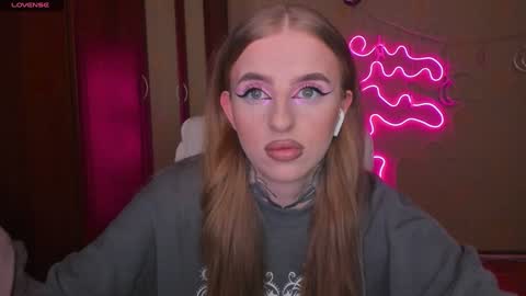 Snapshot of harley_kimm chatting on February 8, 5:51 am Julia online show from February 8, 5:51 am