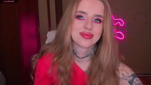 Snapshot of harley_kimm chatting on February 14, 5:30 am Julia online show from February 14, 5:30 am