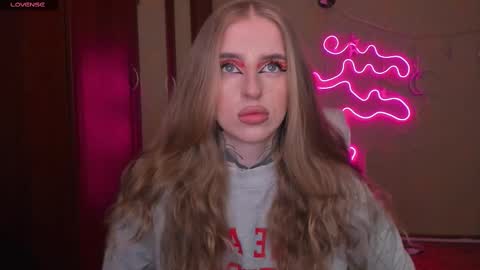 Snapshot of harley_kimm chatting on February 22, 5:44 am Julia online show from February 22, 5:44 am