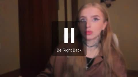 Julia online show from November 25, 5:29 am