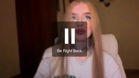 Julia online show from December 15, 5:23 am