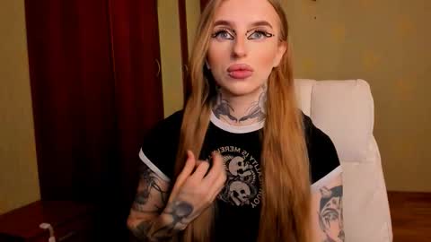 Julia online show from February 9, 4:38 am