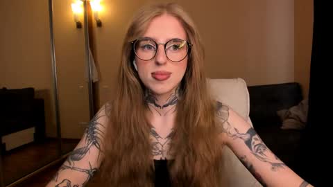 Julia online show from April 20, 4:59 am