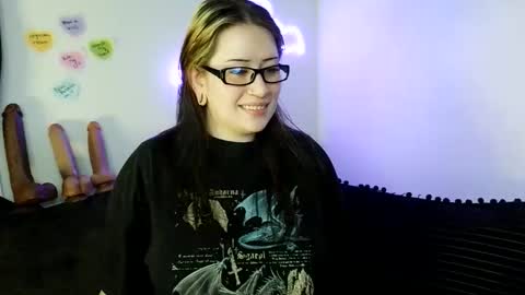 Snapshot of harleydem0n666 chatting on February 15, 6:15 pm Harley Demon online show from February 15, 6:15 pm