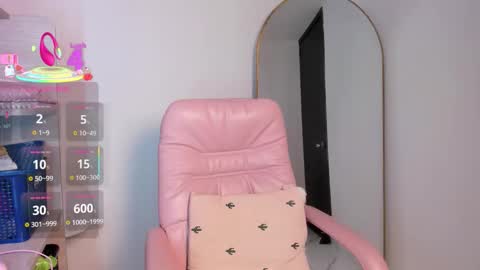 Snapshot of harmony_murr chatting on December 16, 11:59 am vanessa online show from December 16, 11:59 am