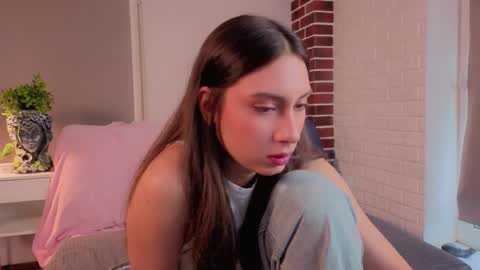 Josie online show from October 15, 7:41 am