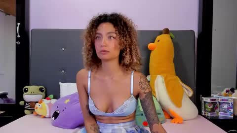 Harmony Hill online show from February 3, 6:40 am