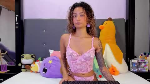 Harmony Hill online show from February 22, 2:56 am