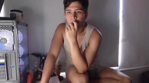 Snapshot of harold_18_ chatting on September 12, 6:41 pm harold_18_ online show from September 12, 6:41 pm