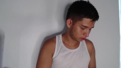 Snapshot of harold_18_ chatting on October 21, 6:52 pm harold_18_ online show from October 21, 6:52 pm