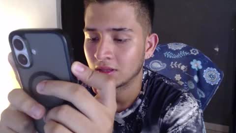 harold_18_ online show from February 25, 9:35 pm