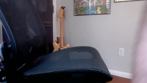 Datswut Shesed online show from July 4, 6:36 pm