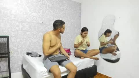 harperandmason online show from April 4, 8:17 pm