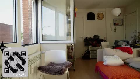 TAP HERE choise Harry tattoo on chest  Jen curls hair online show from April 18, 6:50 am