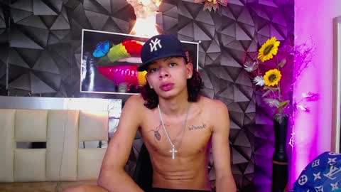 Snapshot of harry_jhonsonn chatting on January 9, 1:18 am Harry online show from January 9, 1:18 am