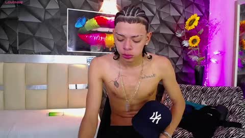 Snapshot of harry_jhonsonn chatting on January 14, 12:22 am Harry online show from January 14, 12:22 am