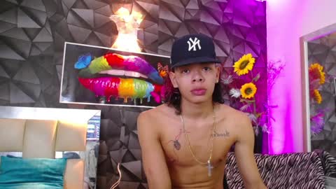 Snapshot of harry_jhonsonn chatting on January 16, 6:25 am Harry online show from January 16, 6:25 am