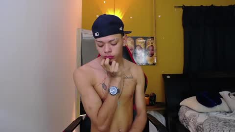 Snapshot of harry_jhonsonn chatting on February 4, 6:36 am Harry online show from February 4, 6:36 am