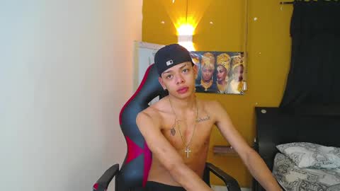 Snapshot of harry_jhonsonn chatting on March 10, 8:48 am Harry online show from March 10, 8:48 am