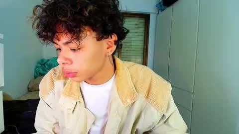 Snapshot of harry_jhonsonn chatting on September 29, 1:16 pm Harry online show from September 29, 1:16 pm