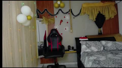 Snapshot of harry_jhonsonn chatting on December 18, 12:49 am Harry online show from December 18, 12:49 am