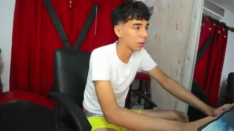 Harry online show from December 12, 9:37 pm