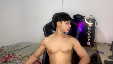 Snapshot of harry_p01 chatting on January 5, 5:20 am harry_p01 online show from January 5, 5:20 am