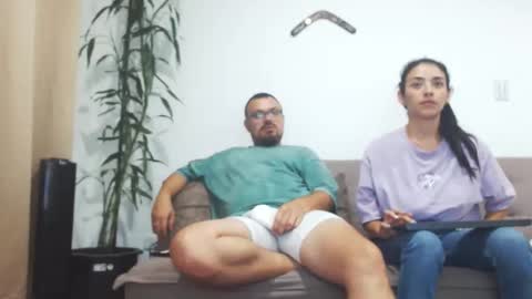 hannaandharri online show from April 8, 3:06 am