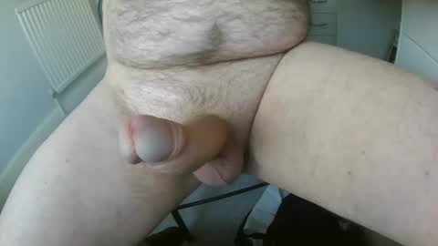 Snapshot of harryhairybod chatting on October 27, 12:31 pm harryhairybod online show from October 27, 12:31 pm