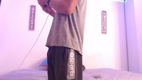 harry thomson online show from December 28, 2:01 am