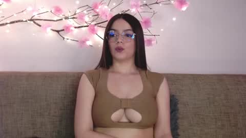     online show from January 30, 5:28 pm