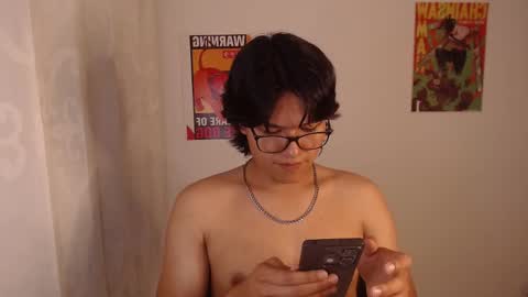 Haru online show from October 31, 4:02 am