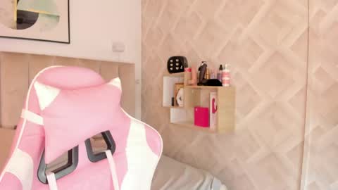 Haru Bonny online show from March 23, 8:13 pm