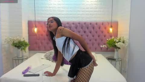 Snapshot of hary_collins chatting on December 14, 7:14 pm Hary online show from December 14, 7:14 pm