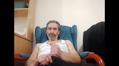 hasanresay1982726303 online show from May 31, 6:09 pm