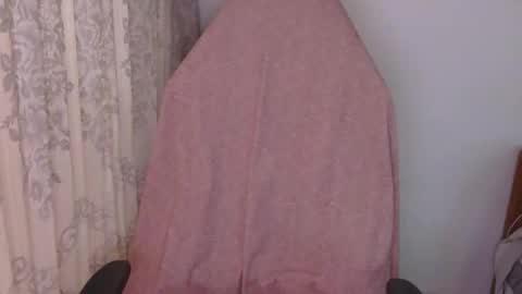 lady online show from May 13, 3:42 pm
