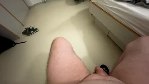 Snapshot of hawk5800 chatting on January 9, 11:13 pm Hawk5800 online show from January 9, 11:13 pm