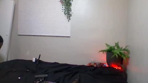 Snapshot of hawtchoc37 chatting on June 9, 7:53 am hawtchoc37 online show from June 9, 7:53 am