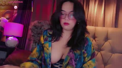 Snapshot of hay_fa chatting on December 2, 3:45 am HAYFA online show from December 2, 3:45 am