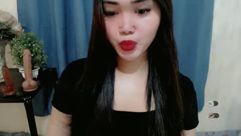 Snapshot of haylee_slut chatting on January 2, 11:16 pm haylee online show from January 2, 11:16 pm