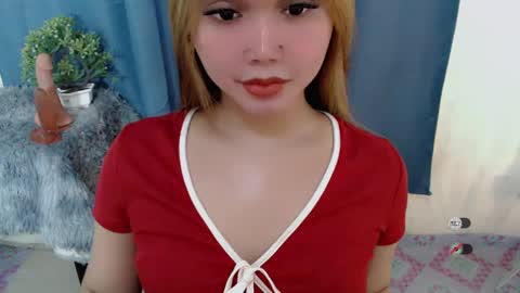 Snapshot of haylee_slut chatting on February 11, 1:41 am haylee online show from February 11, 1:41 am