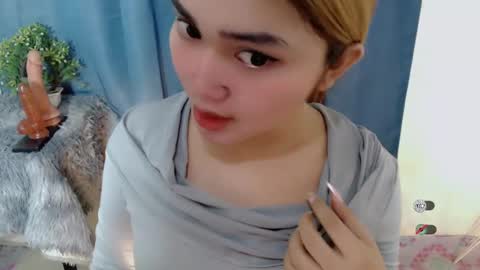 Snapshot of haylee_slut chatting on February 23, 11:04 pm haylee online show from February 23, 11:04 pm