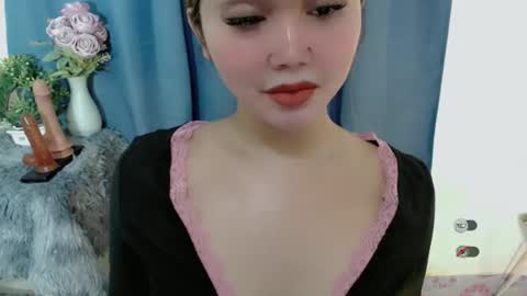 Snapshot of haylee_slut chatting on March 8, 2:55 am haylee online show from March 8, 2:55 am