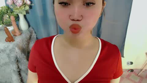 Snapshot of haylee_slut chatting on March 12, 4:08 am haylee online show from March 12, 4:08 am