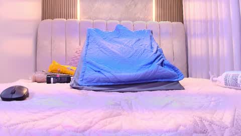 Snapshot of hazel_kataleya chatting on November 19, 7:47 pm kataleya online show from November 19, 7:47 pm